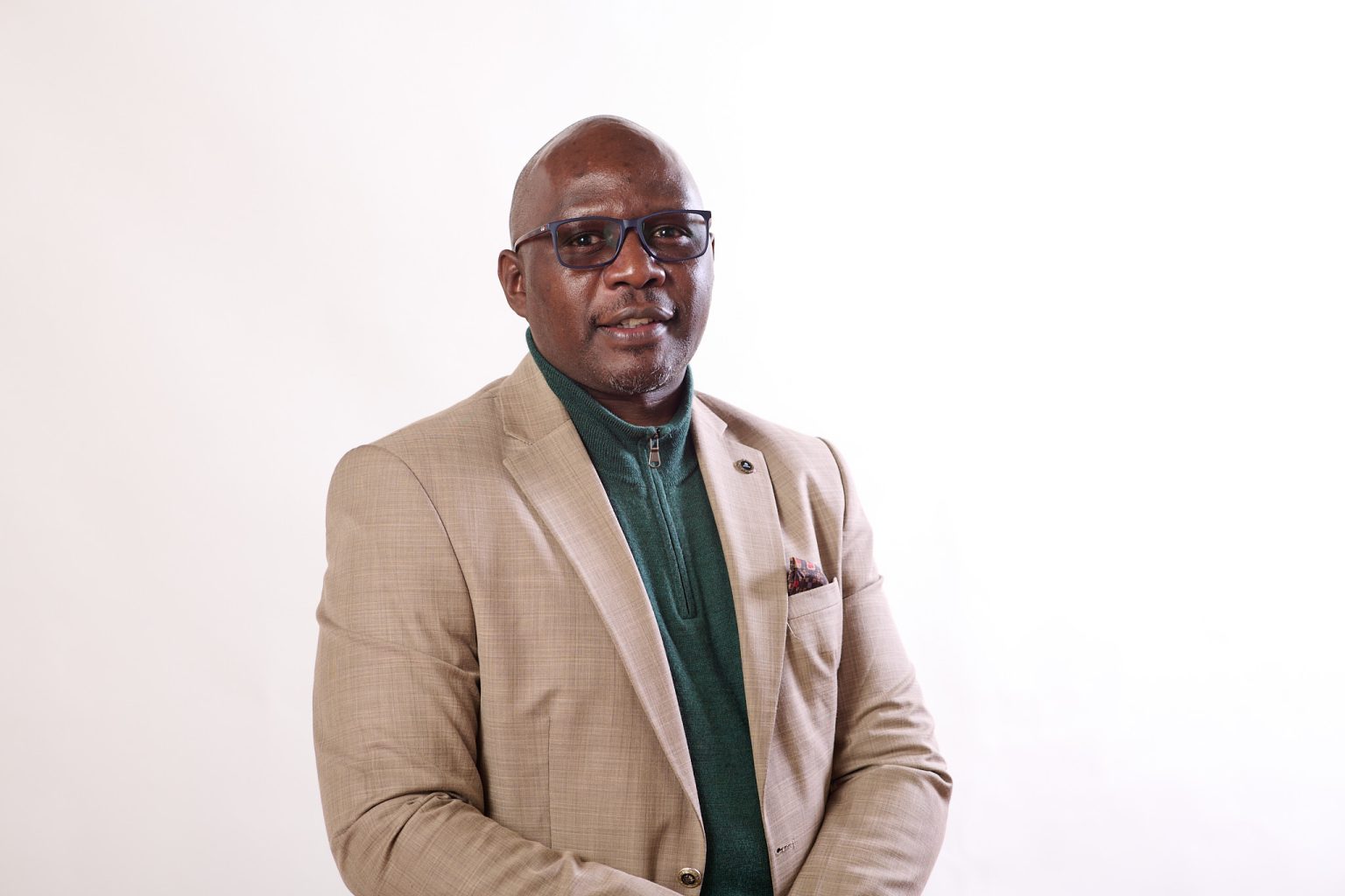 Head, CEO & co-Founder ; Tasungurwa Mhuruyengwe